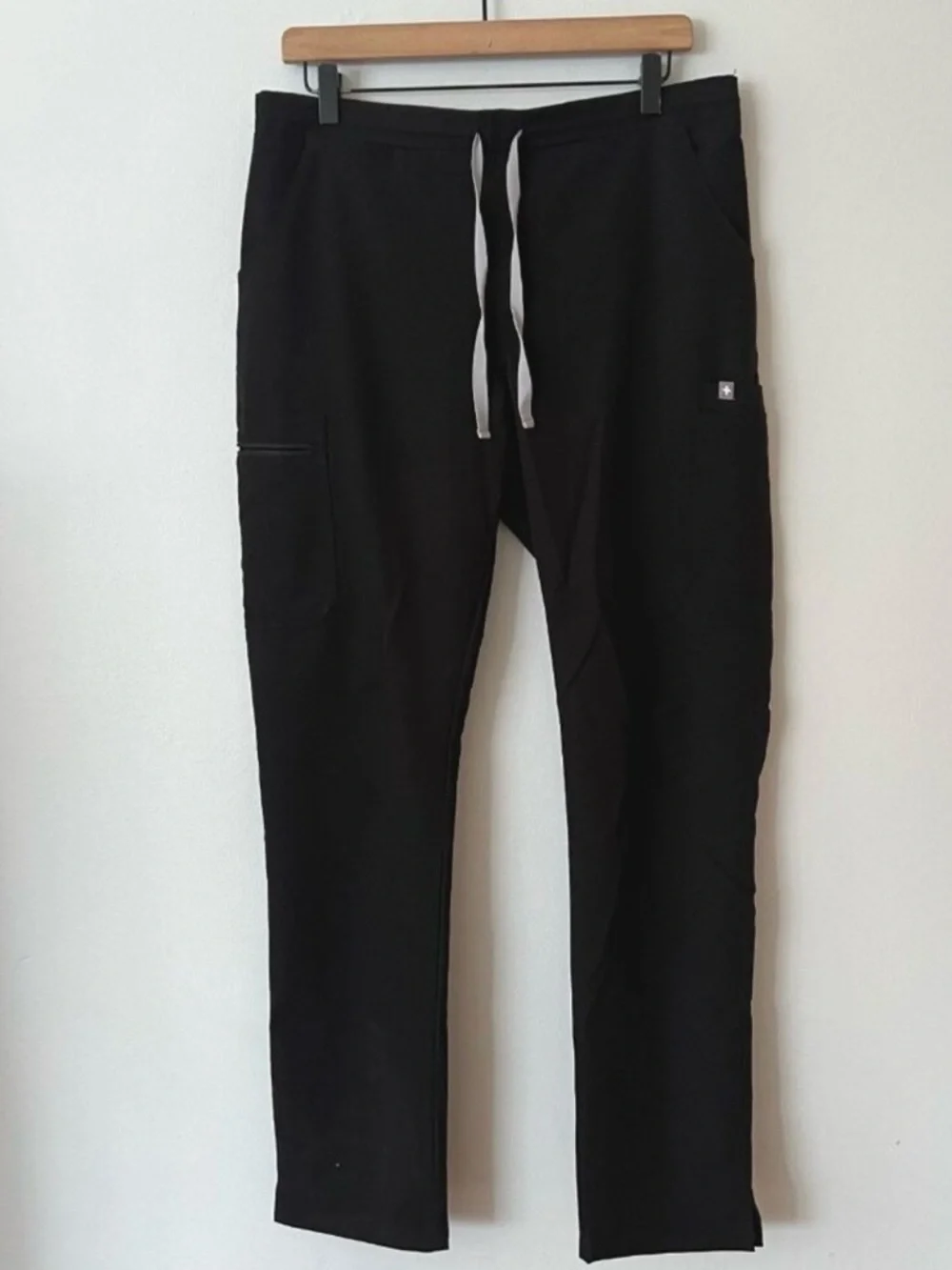 FIGS High Waisted Yola Skinny Scrub Pants Black Women's Size Medium Tall - Picture 1 of 1
